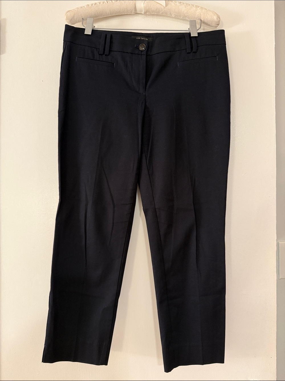 Ann Taylor Black Straight-Leg Casual Cotton Trousers